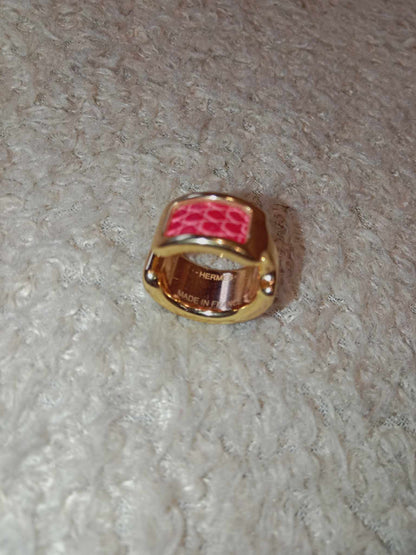 Hermes Olympe Ear Cuff Red Lizard Leather