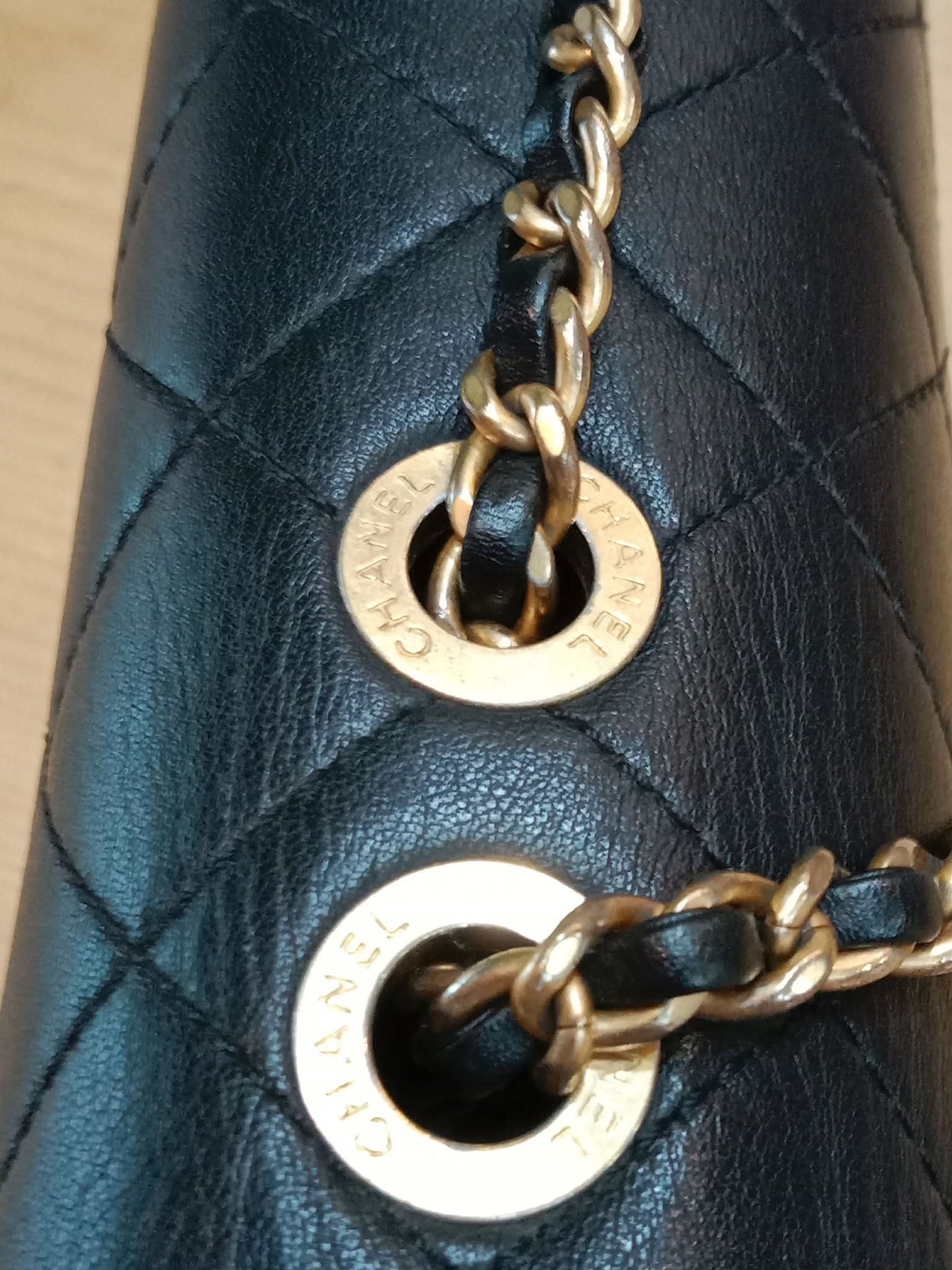 Chanel CC Crossing Leather Chain Shoulder Bag Lambskin Series 23