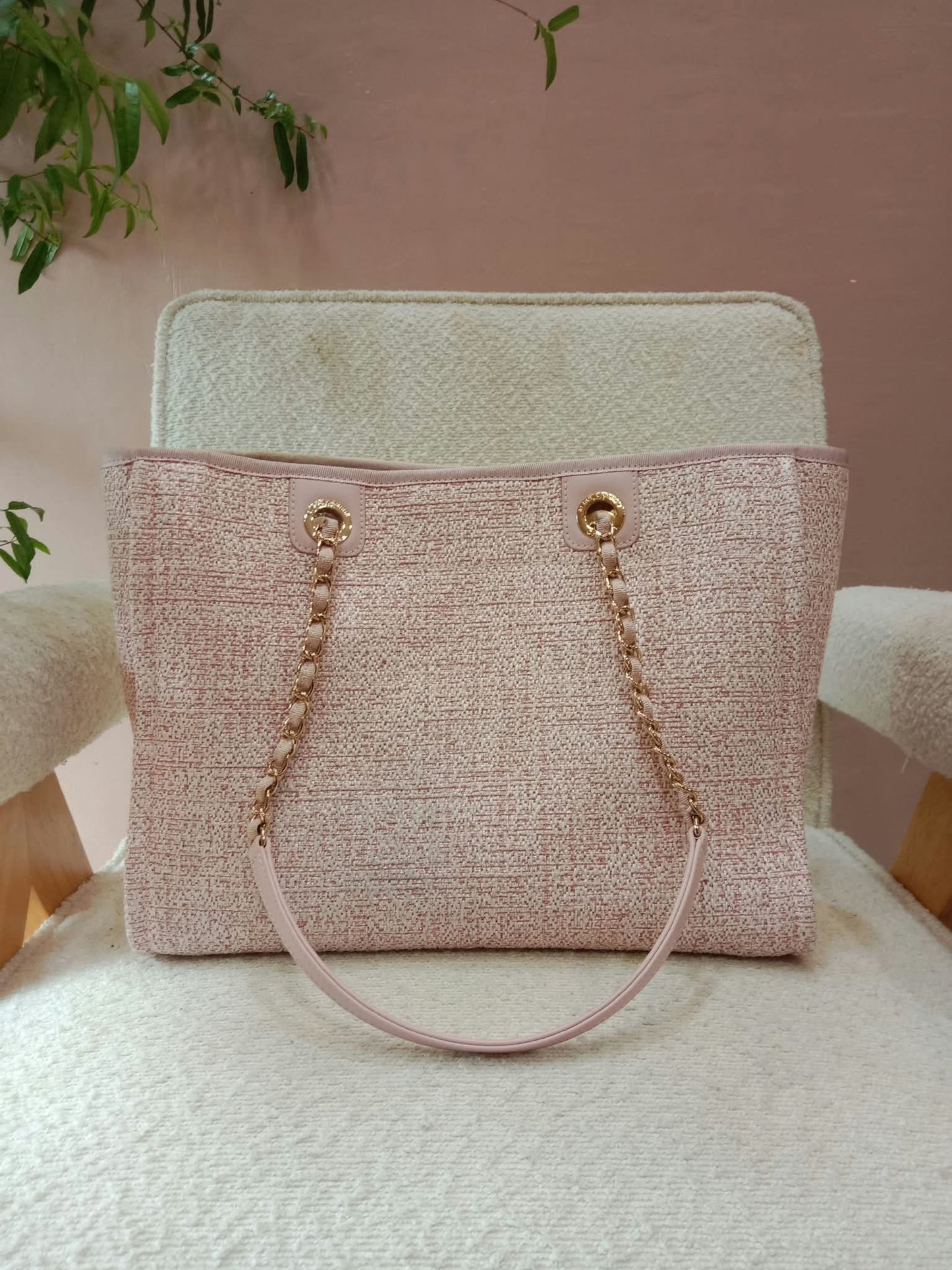 Chanel Deauville Tote Tweed Pink Microchipped