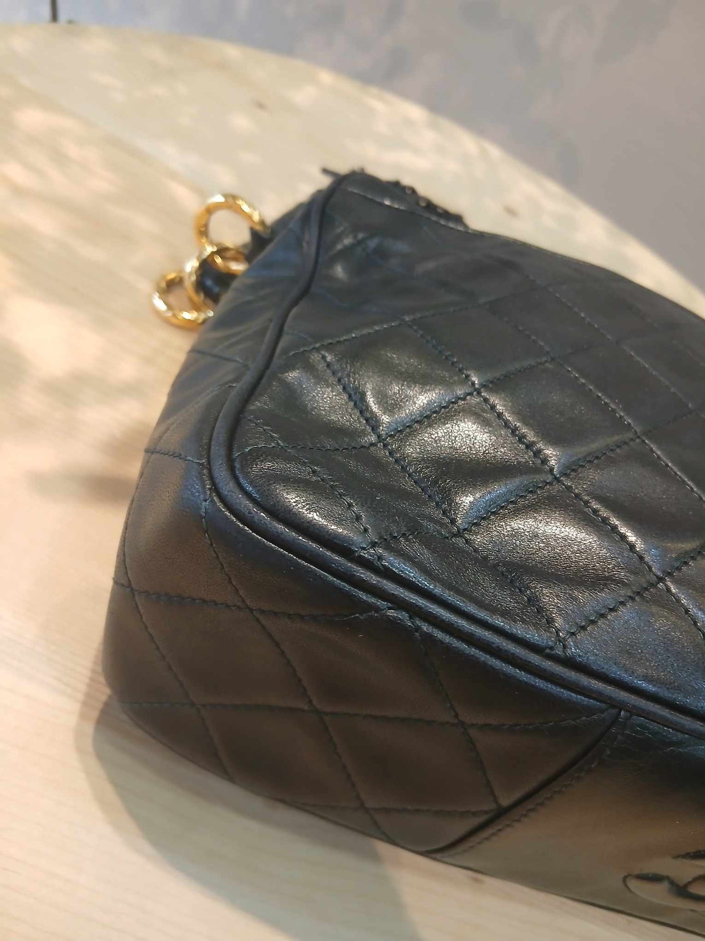 Chanel Vintage Shoulder Bag Lambskin Black Series 2