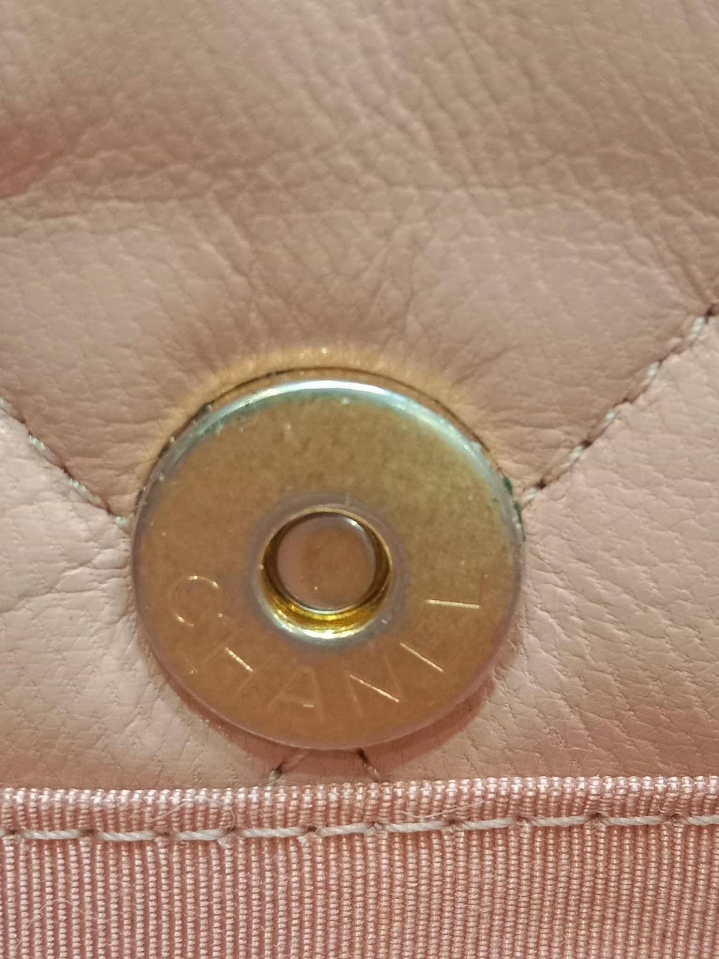 Chanel 19 Lambskin Light Pink Small Series 29