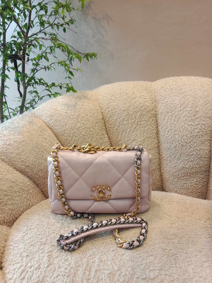 Chanel C19 Light Pink Lambskin Small Flap Series 31