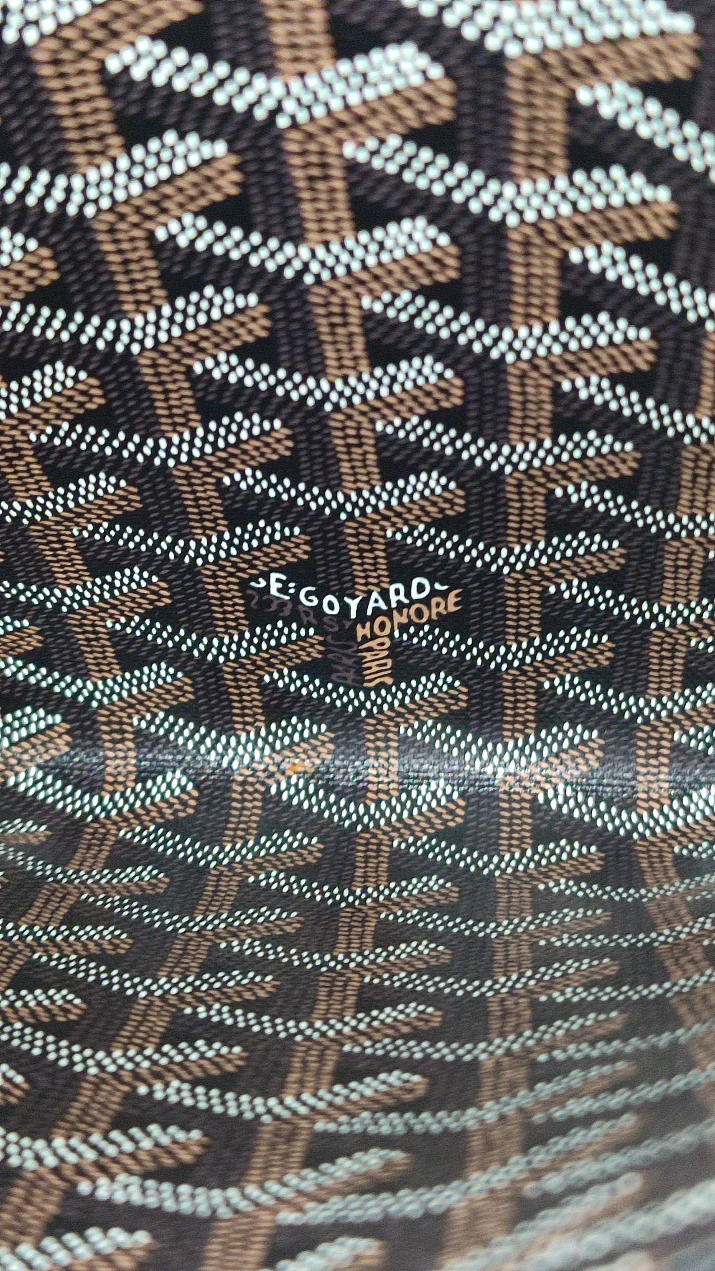 Goyard Artois Black MM