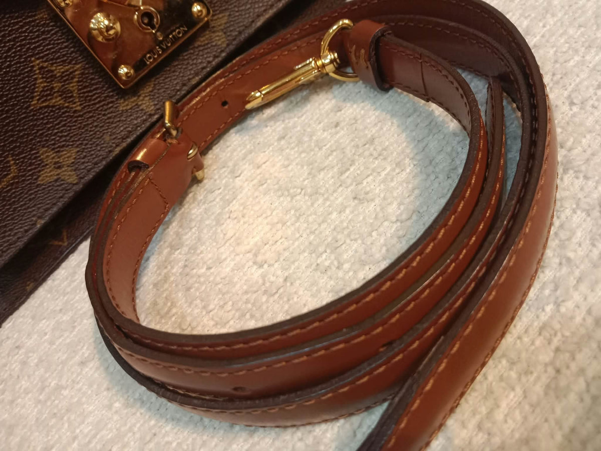 Louis Vuitton Monceau Shoulder Bag