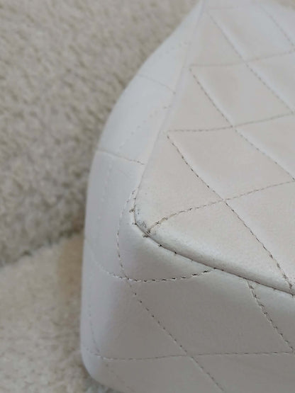 Chanel Matelasse Lambskin Vintage Flap White Series 1