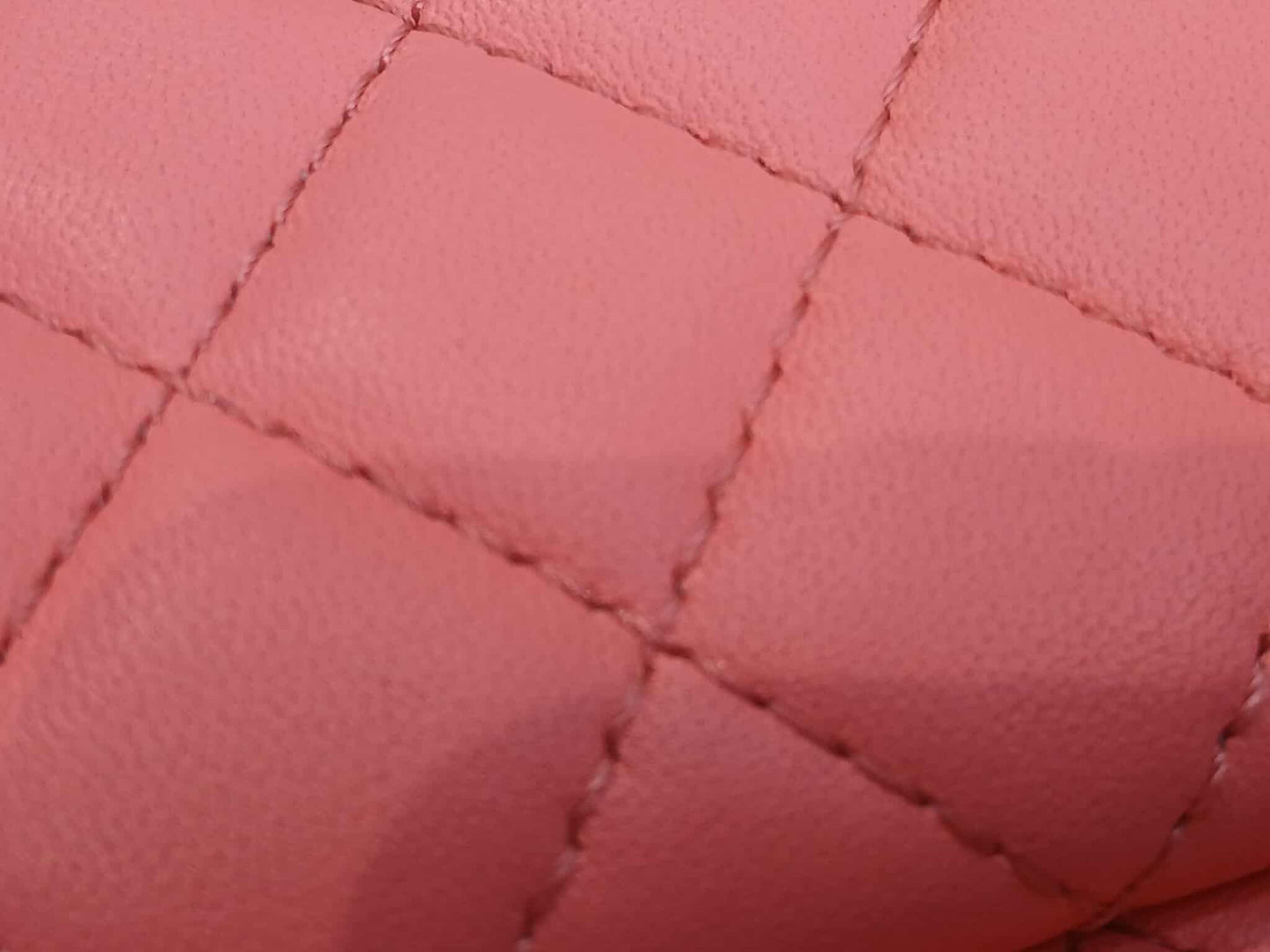 Chanel CC in Love Heart Bag Lambskin Pink Microchipped