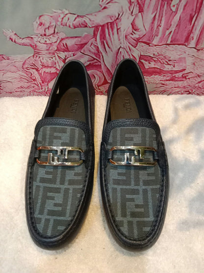 Fendi O'Clock Driving Loafers Black Size 9