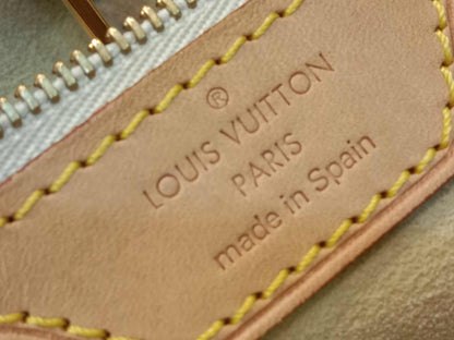 Louis Vuitton Hampstead Damier Azur PM