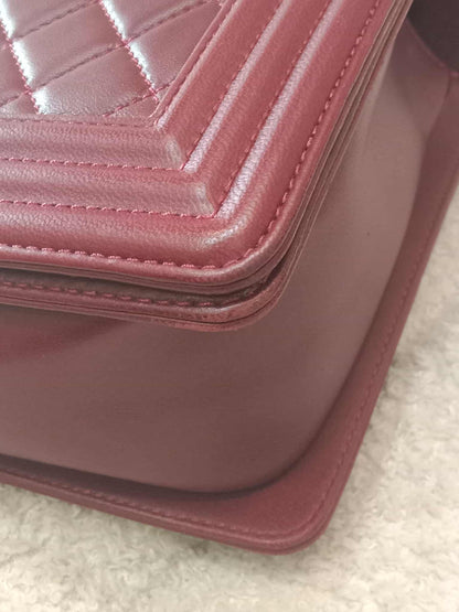 Chanel Boy Flap New Medium Burgundy Lambskin Series 22