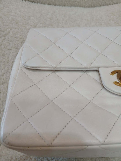 Chanel Matelasse Lambskin Vintage Flap White Series 1