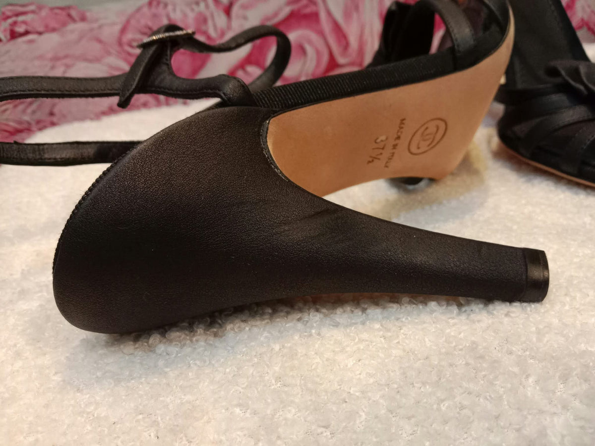 Chanel Ankle-Strap Tiered Bow CC Logo Sandals Black Size 37 1/2
