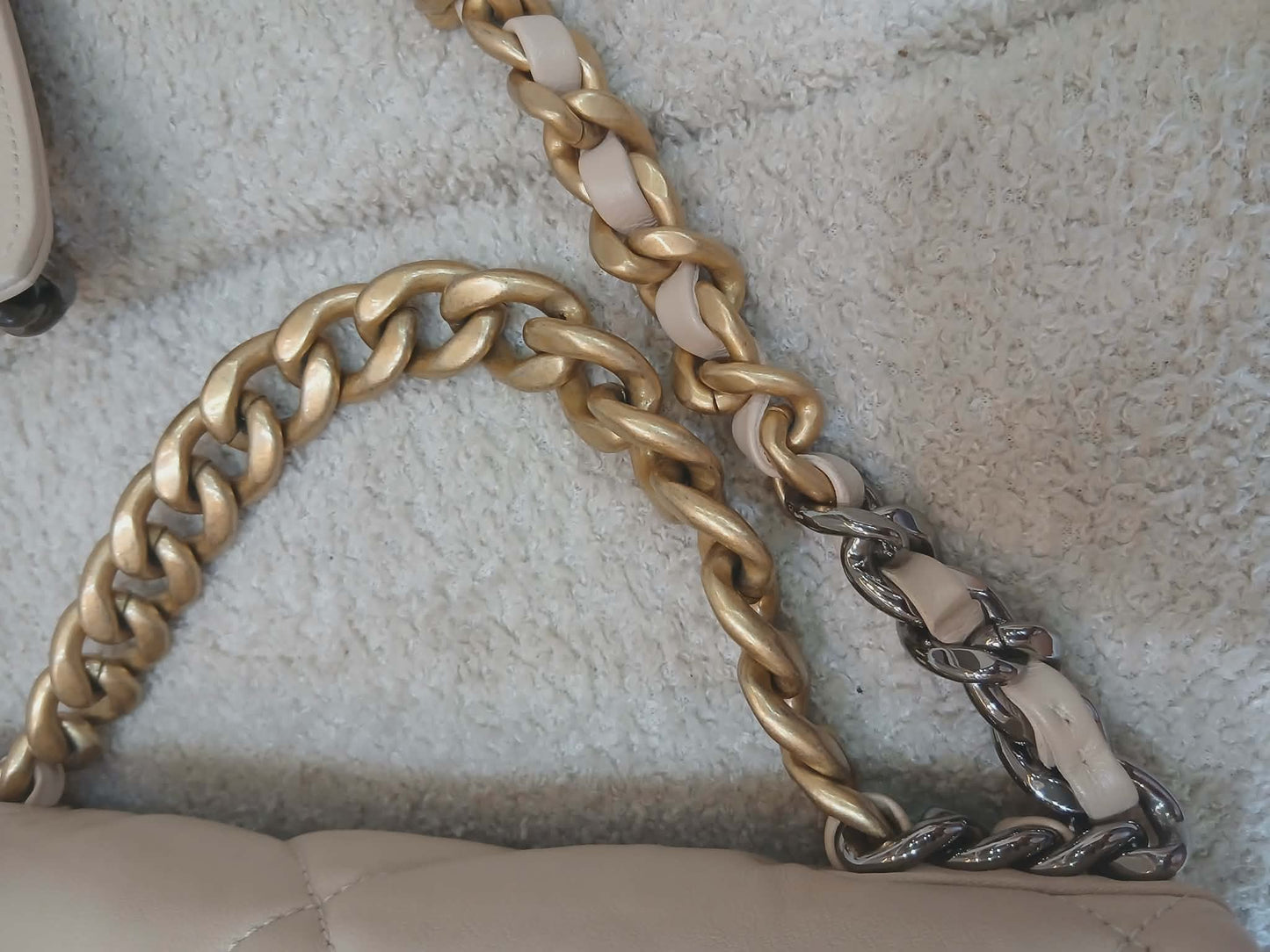 Chanel 19 Beige Lambskin Small Series 30