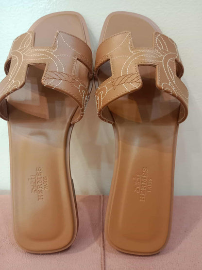 Hermes Oran Panoplie Equestre Embroidered H Gold Size 36.5