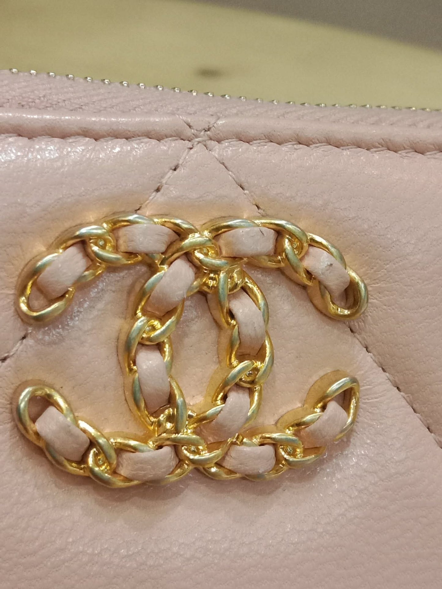 Chanel 19 Wallet Lambskin Pink Series 29