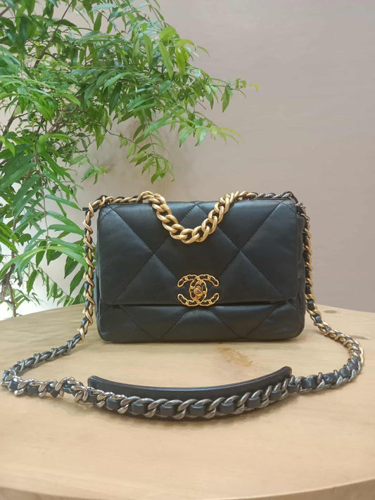 Chanel 19 Beige Midnight Blue Small Series 30