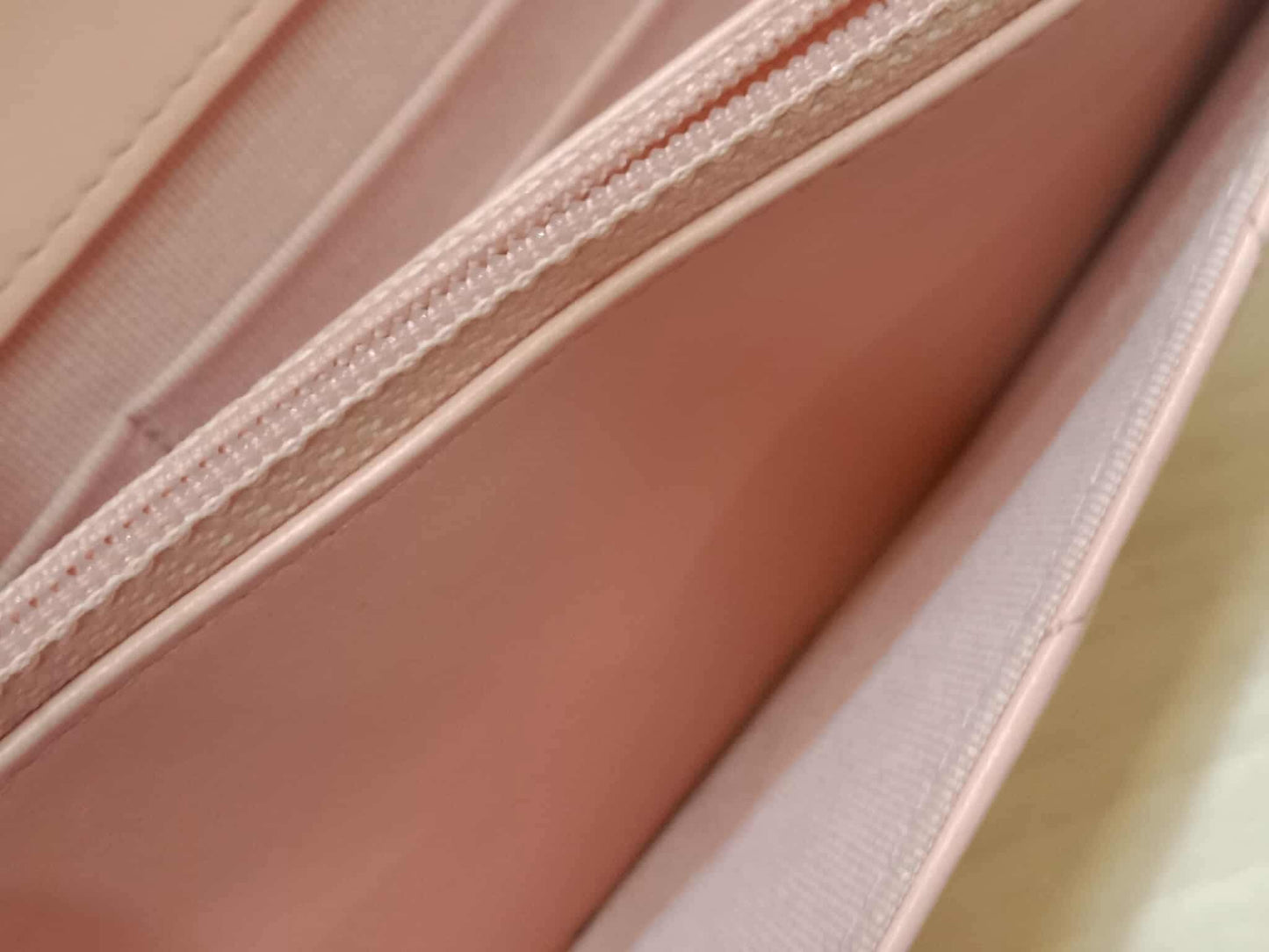 Chanel 19 Wallet on Chain Peach in Quilted Lambskin Microchipped