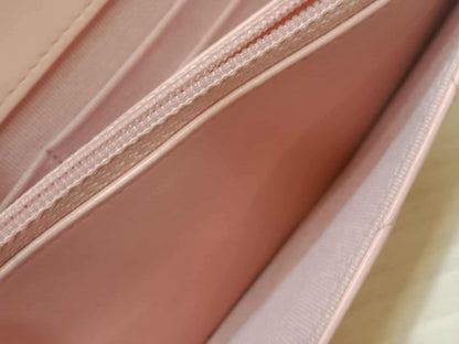 Chanel 19 Wallet on Chain Peach in Quilted Lambskin Microchipped