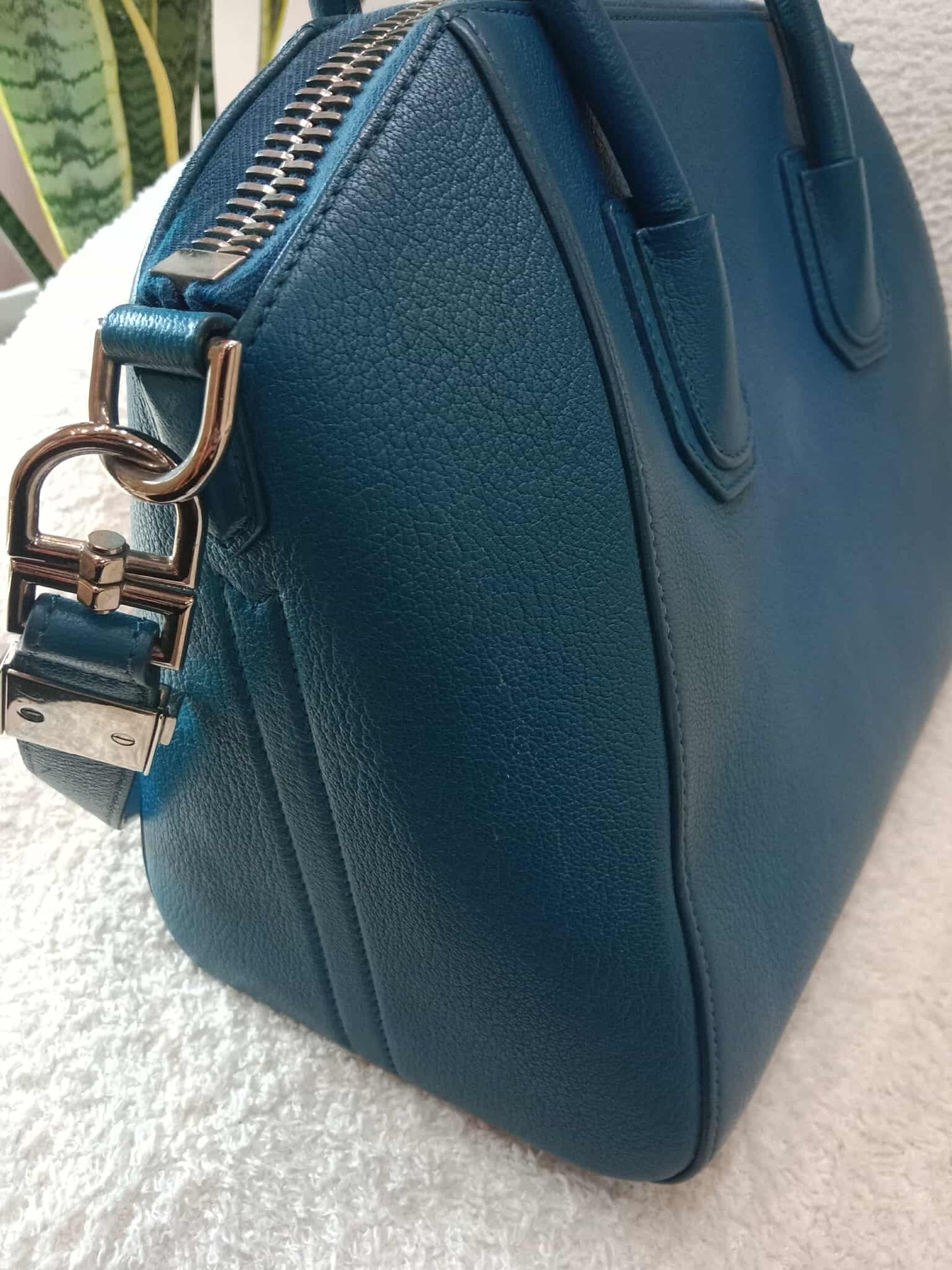 Givenchy Antigona Tophandle Bag Medium Blue