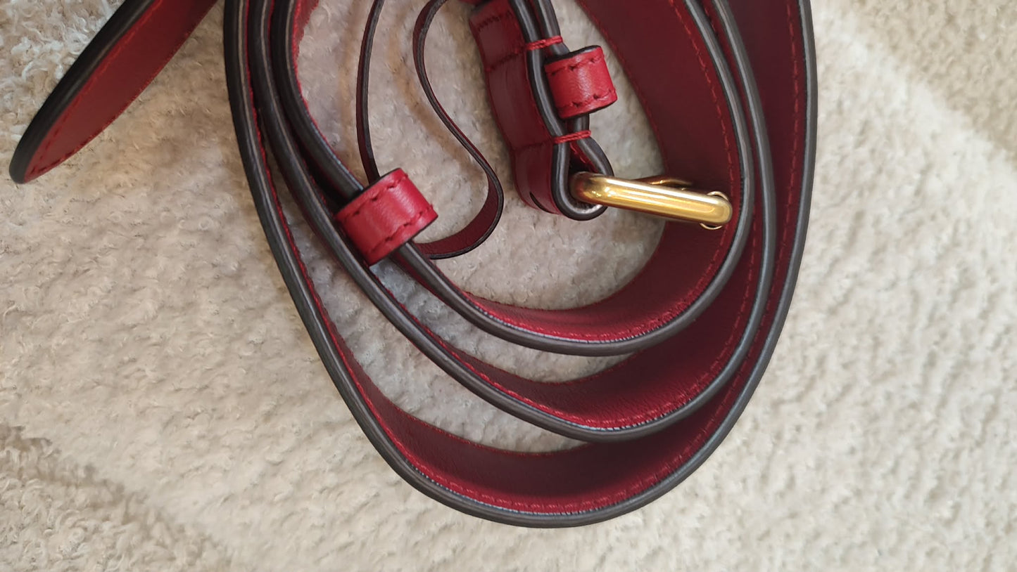 Gucci GG Marmont Beltbag Red
