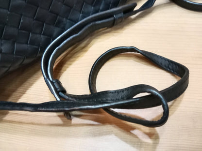 Bottega Veneta Intrecciato Messenger Bag Black