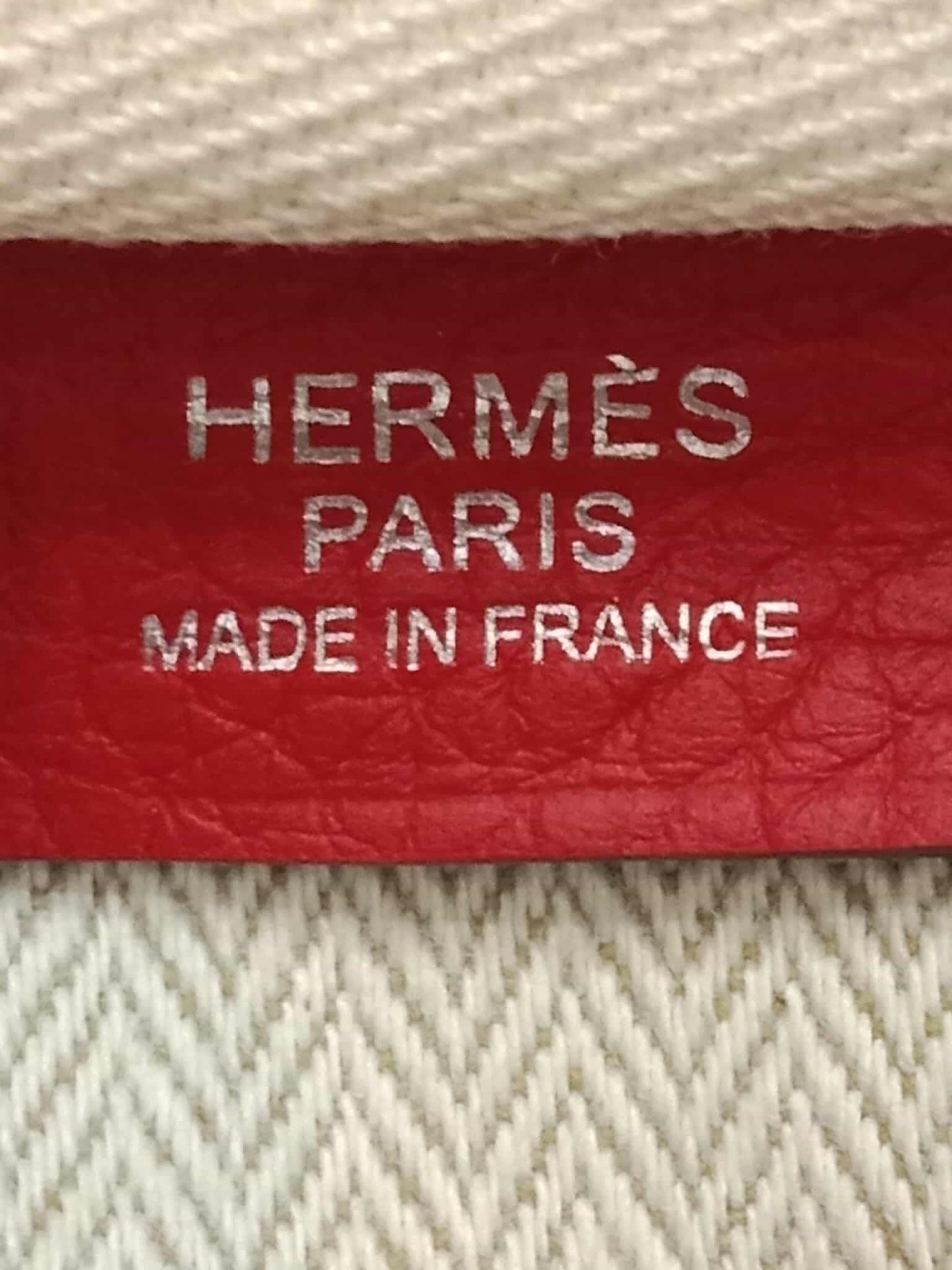 Hermes Victoria 43 Clemence Red Stamp R 2014