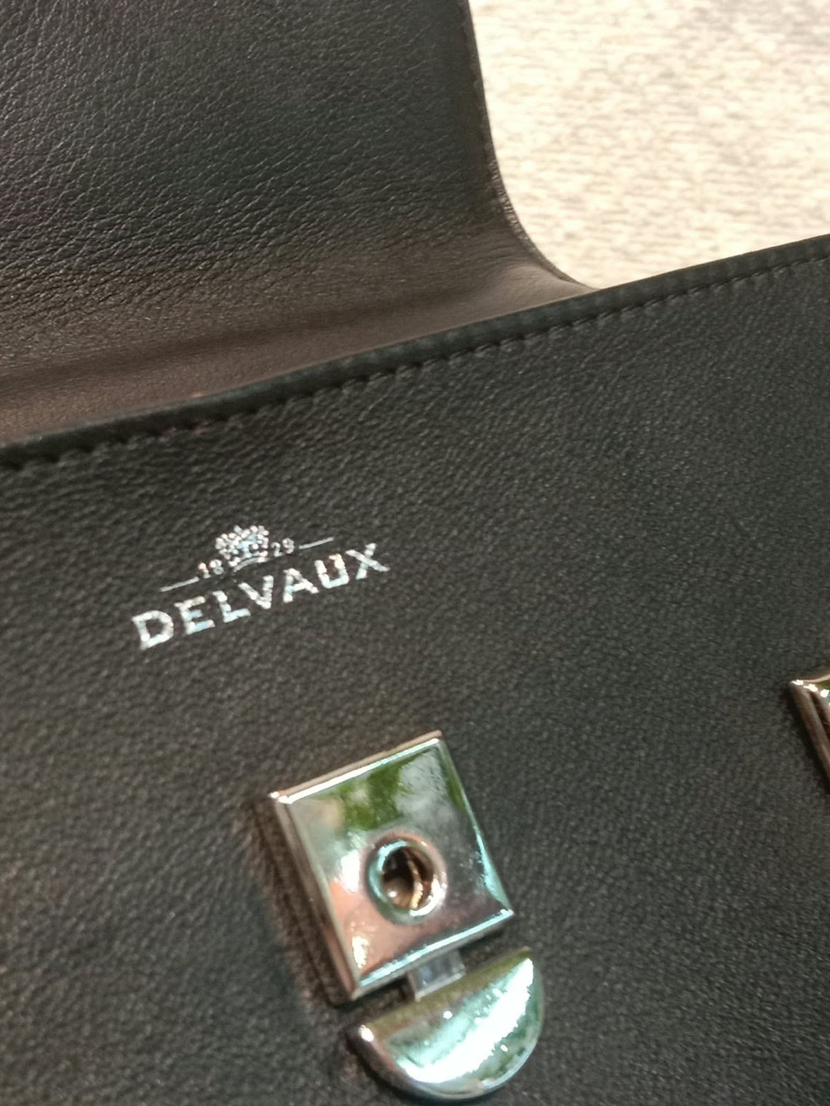 Delvaux Tempete Handbag Black MM