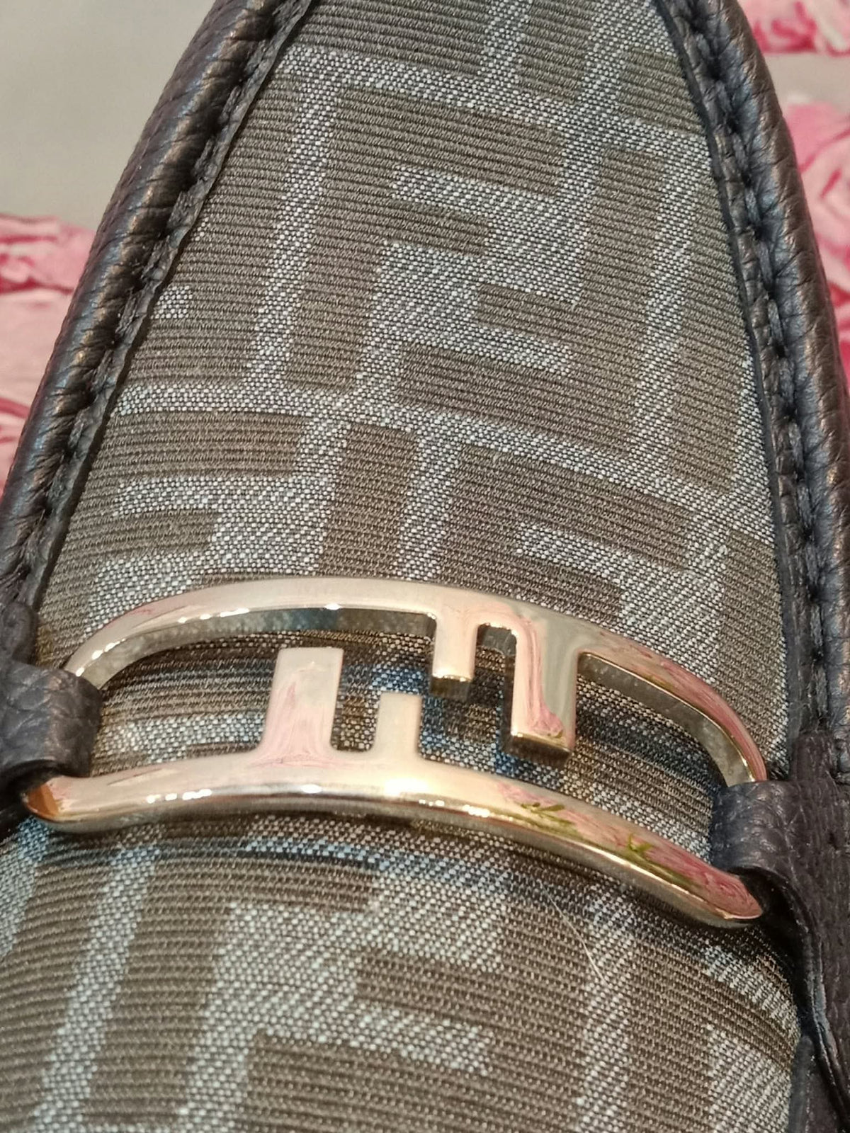 Fendi O'Clock Driving Loafers Black Size 9