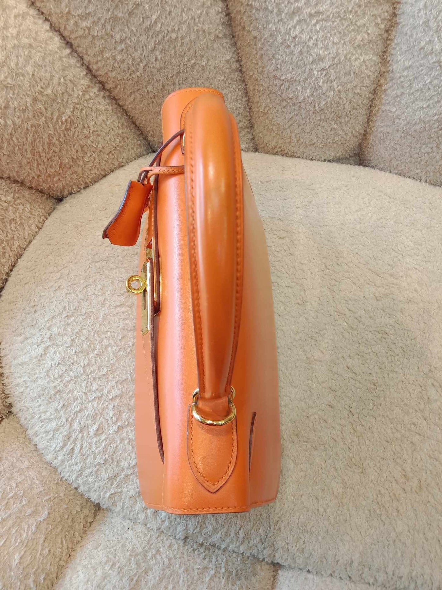 Hermes Kelly 28 Boxcalf Poppy Orange Stamp F Square