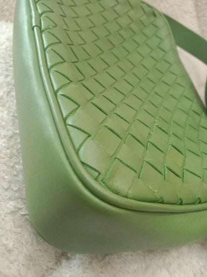 Bottega Veneta Nappa Intrecciato Camera