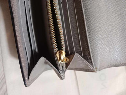 Louis Vuitton Twist Taupe Epi Wallet