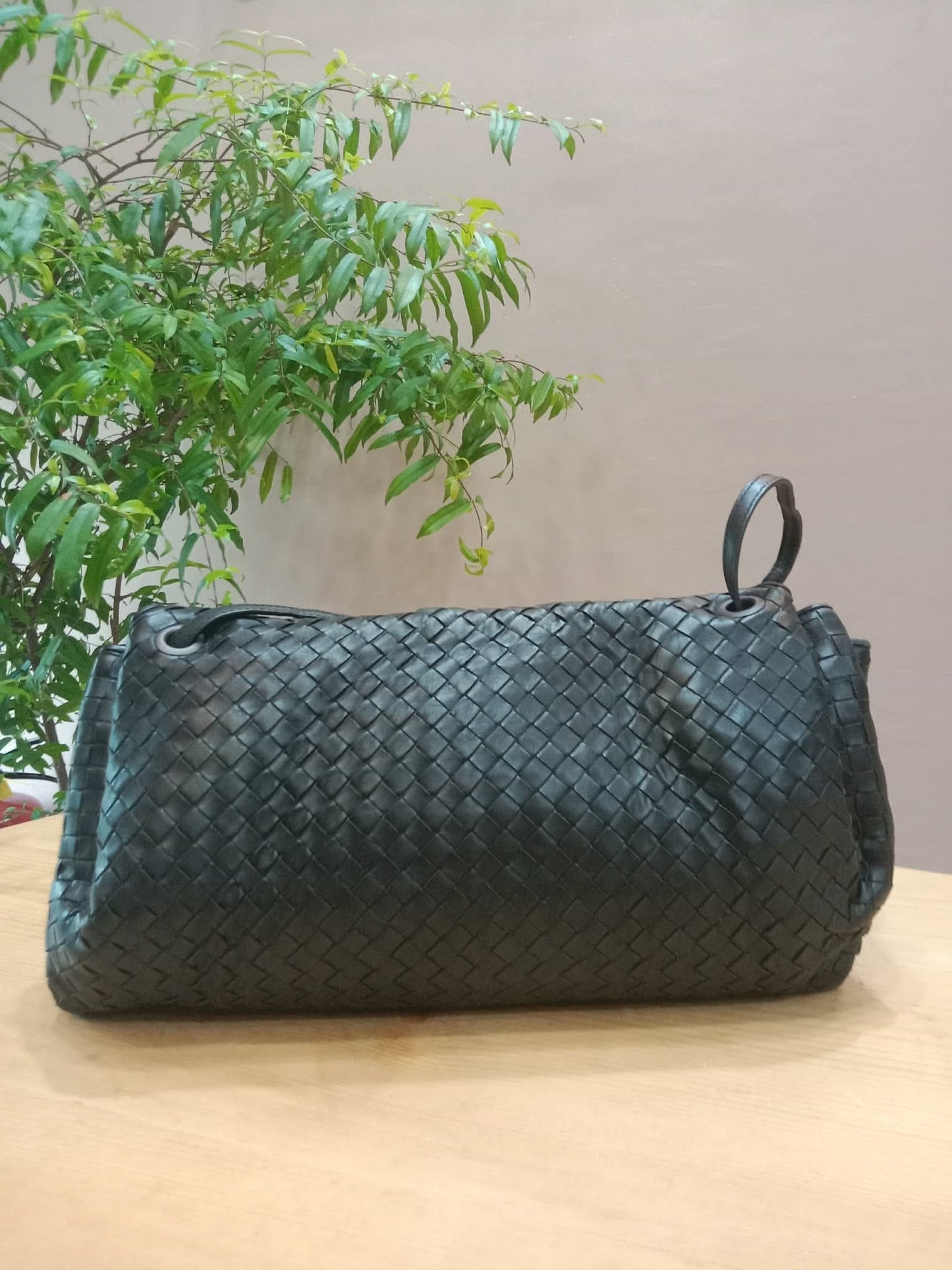 Bottega Veneta Intrecciato Messenger Bag Black