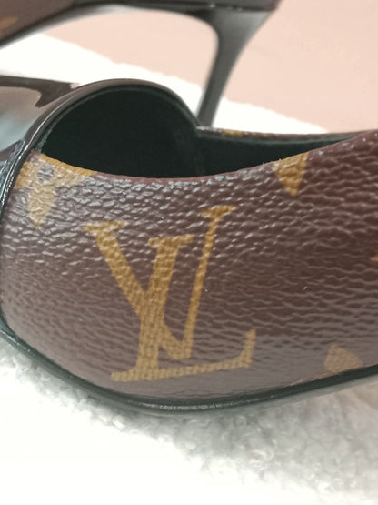 Louis Vuitton Archlight Slingback Pumps Toe Cap Patent Black Monogram Canvas Size 35.5
