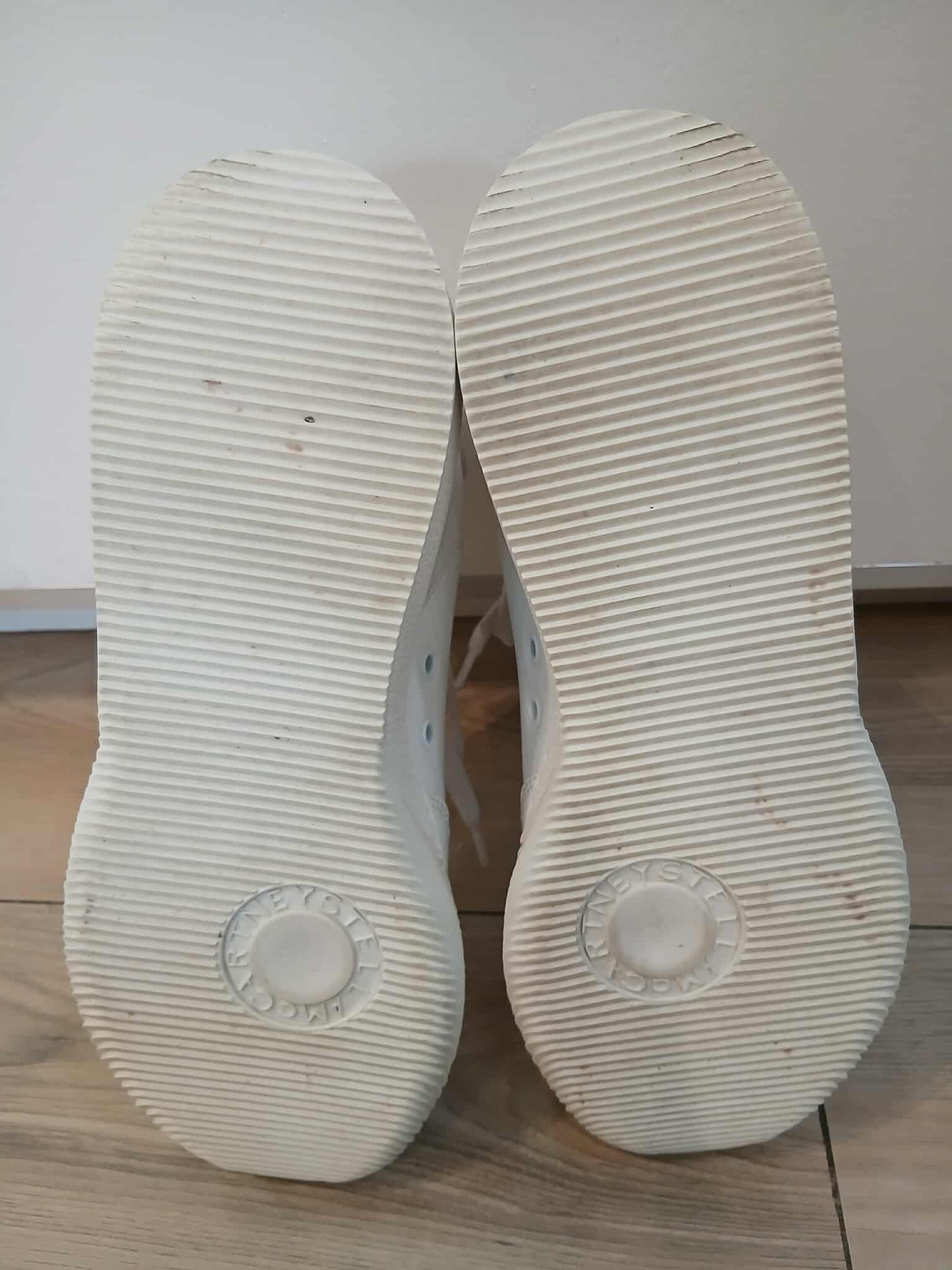 Stella Mccartney Myfawnwy Loop Screen Logo White Sneakers Size 39