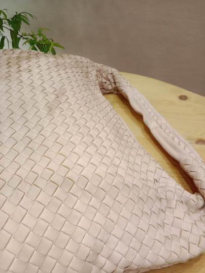 Bottega Veneta Intrecciato Hobo Bag Pink
