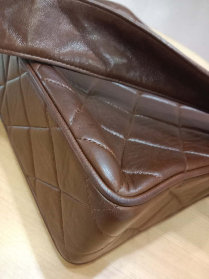 Chanel Shoulder Bag Embossed CC Logo Vintage Chocolate Brown