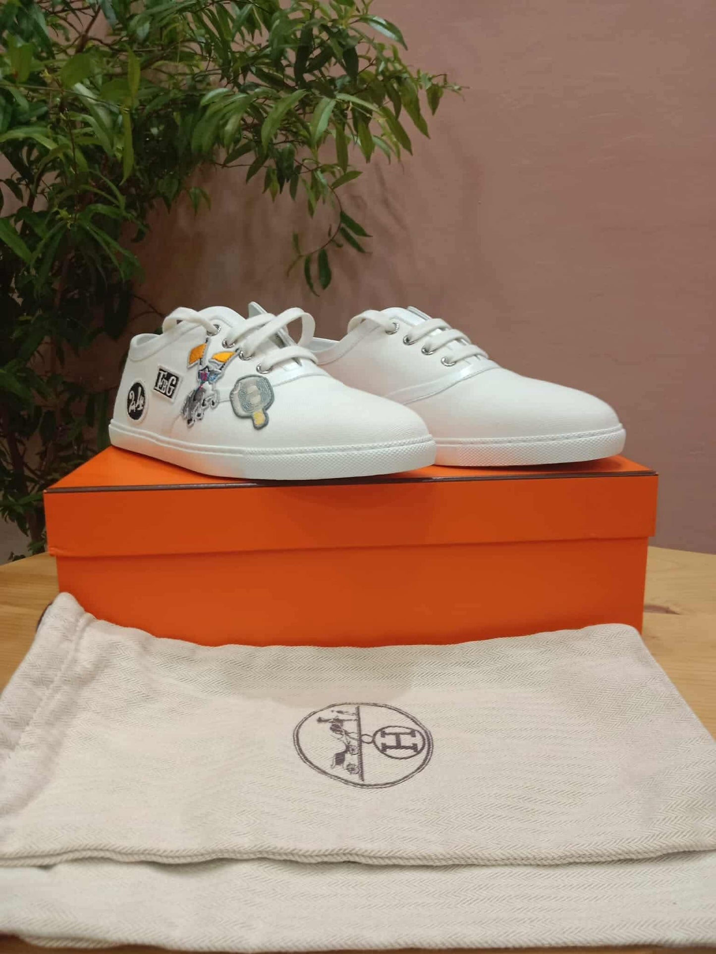 Hermes Innocent Sneakers Blanc Size 37.5