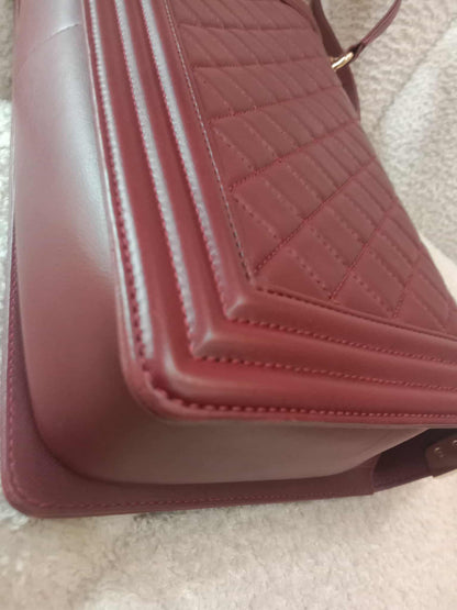 Chanel Boy Flap New Medium Burgundy Lambskin Series 22