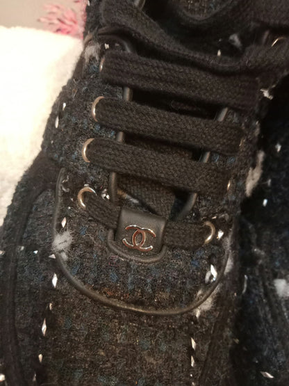 Chanel Tweed Sneakers Silver CC Logo 39 1/2
