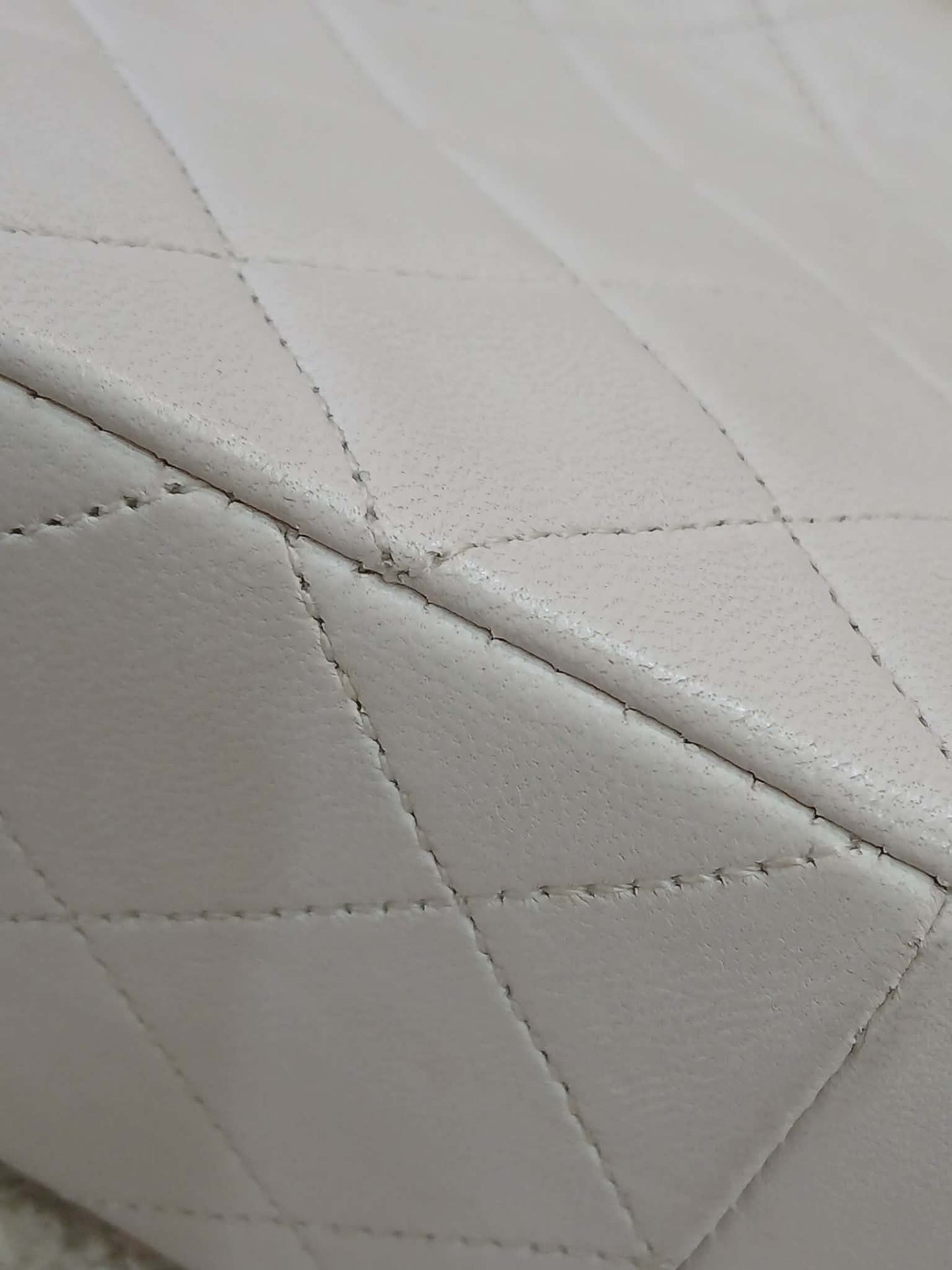 Chanel Matelasse Lambskin Vintage Flap White Series 1