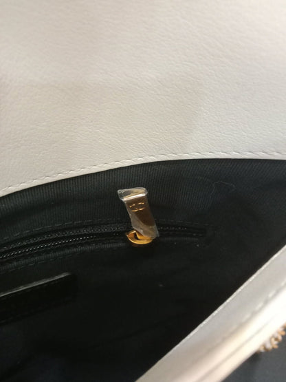 Chanel 21S Hobo Bag Qulted Lambskin White Series 31