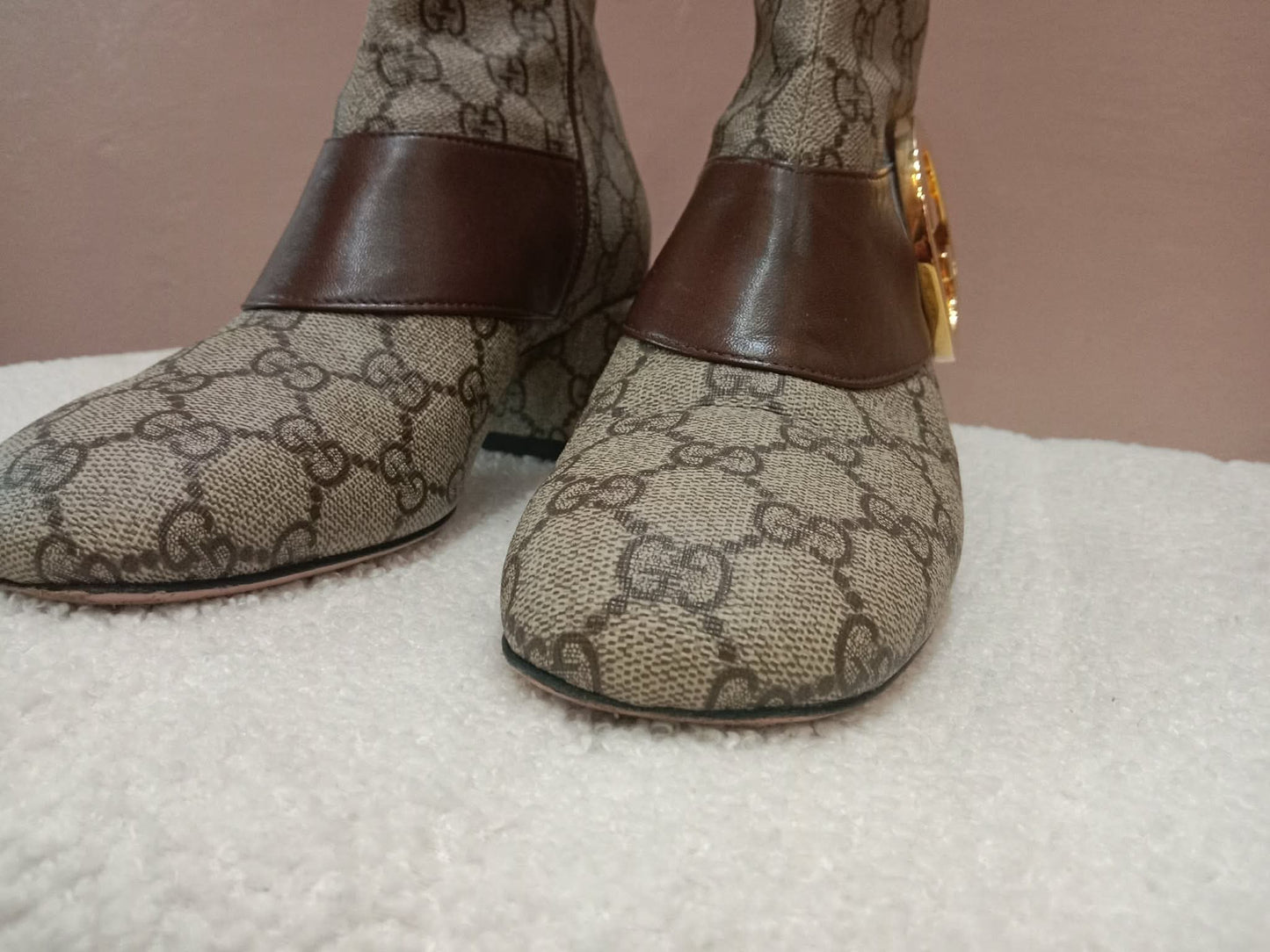 Gucci Blondie GG Supreme ankle Boots GG Medallion Size 26