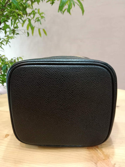 Chanel Vanity Caviar Black Series 4