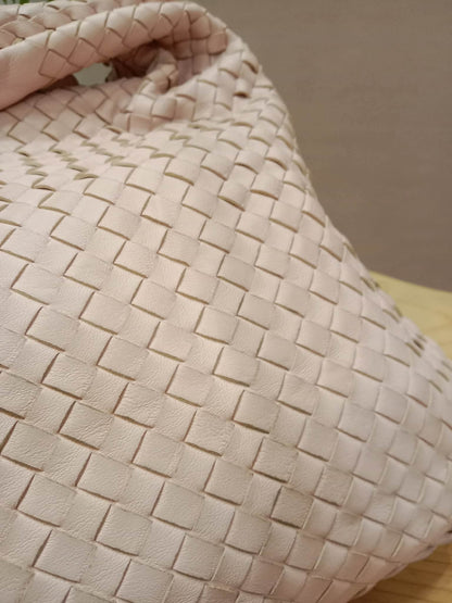 Bottega Veneta Intrecciato Hobo Bag Pink