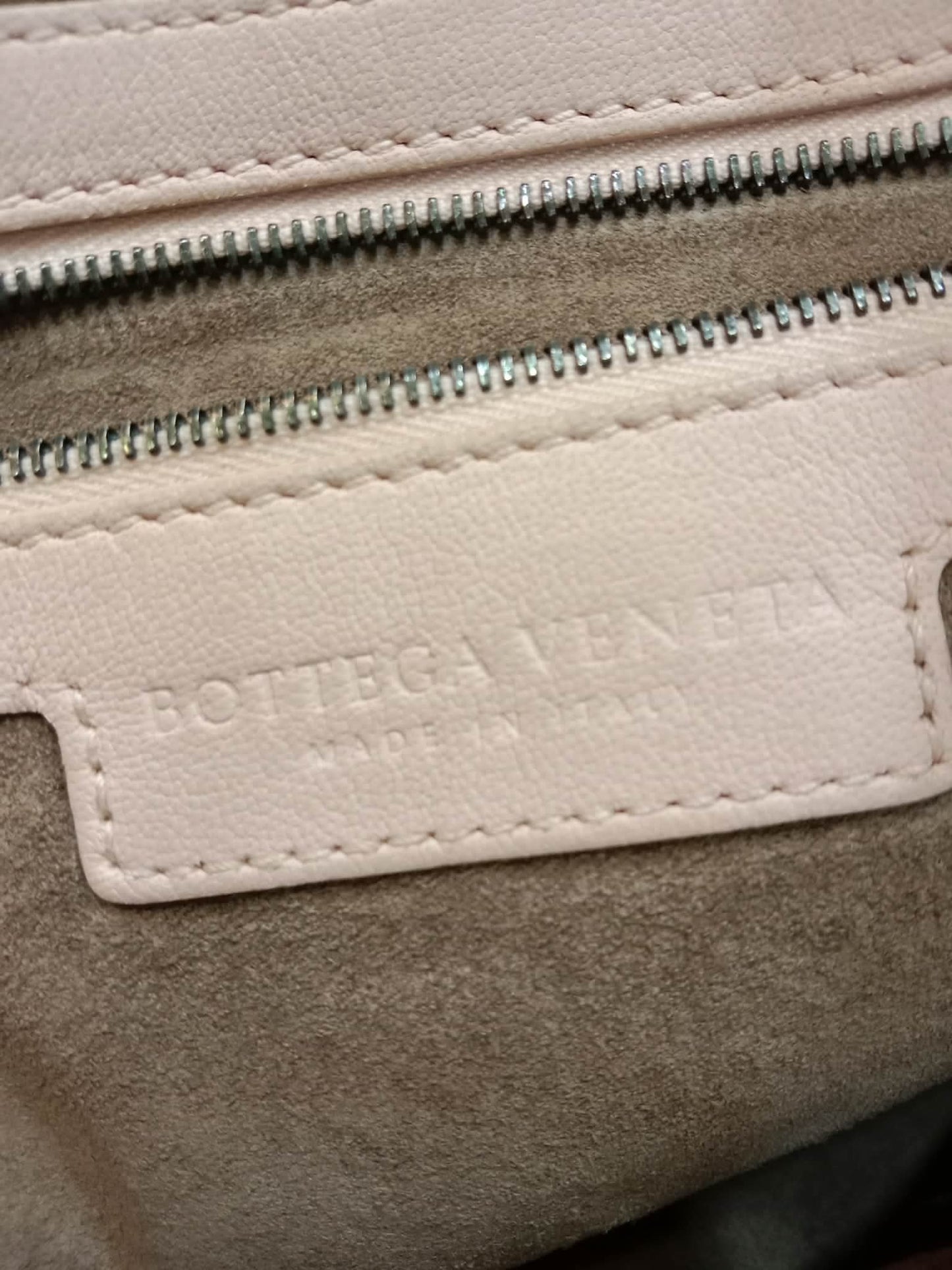 Bottega Veneta Intrecciato Hobo Bag Pink