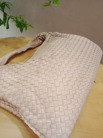 Bottega Veneta Intrecciato Hobo Bag Pink