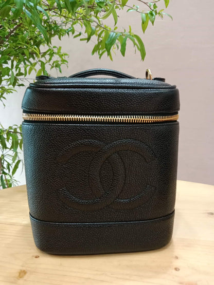 Chanel Vanity Caviar Black Series 4