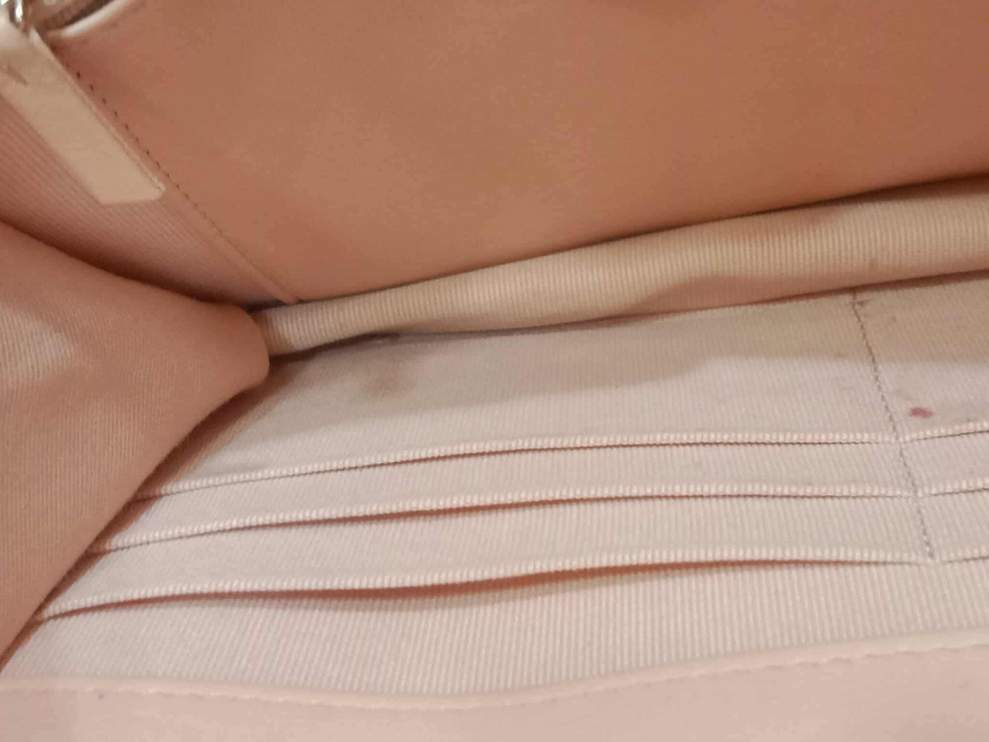 Chanel 19 Wallet on Chain Peach in Quilted Lambskin Microchipped