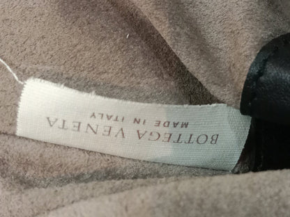 Bottega Veneta Intrecciato Messenger Bag Black