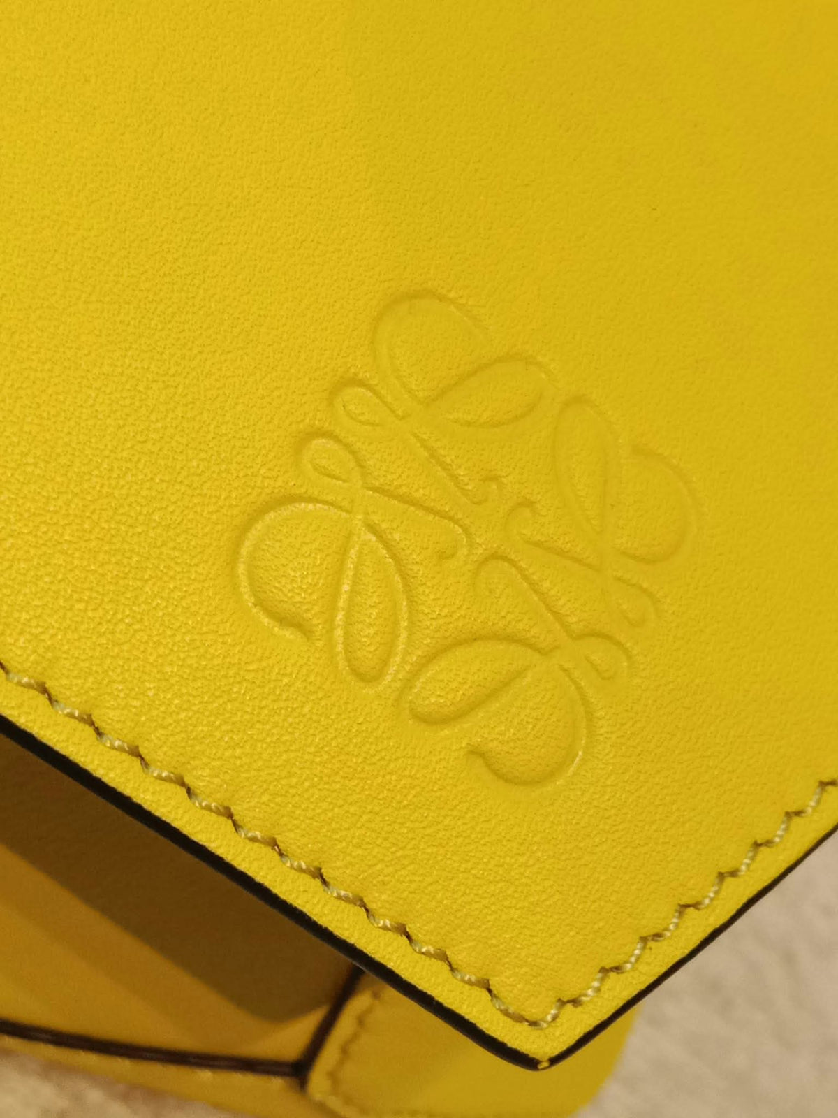 Loewe Bolso Puzzle Hobo Lemon
