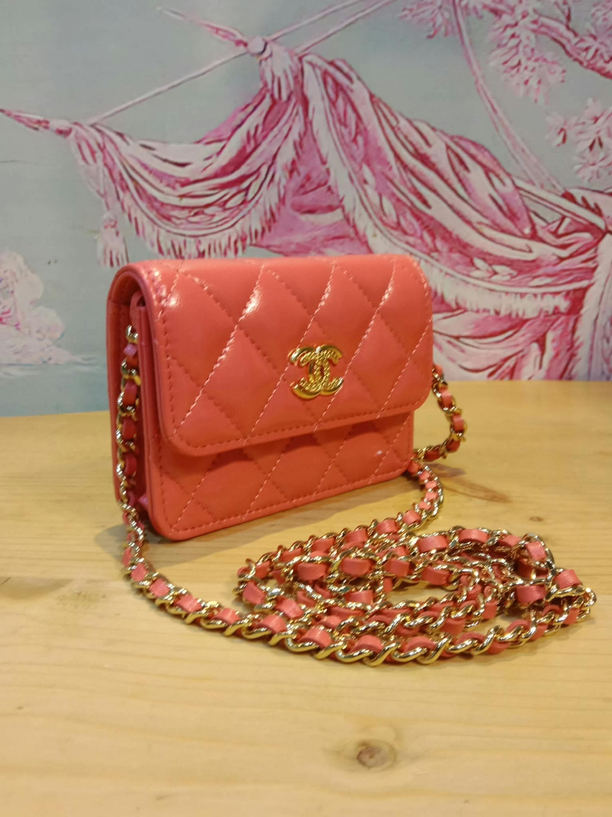 Chanel VIC Gift Quilted Mini Wallet on Chain in Pink/Coral Apricot MIcrochipped